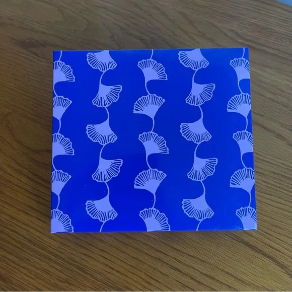 NWT Lilly Pulitzer Printed Cloth Napkin Set - Picture 3 of 9